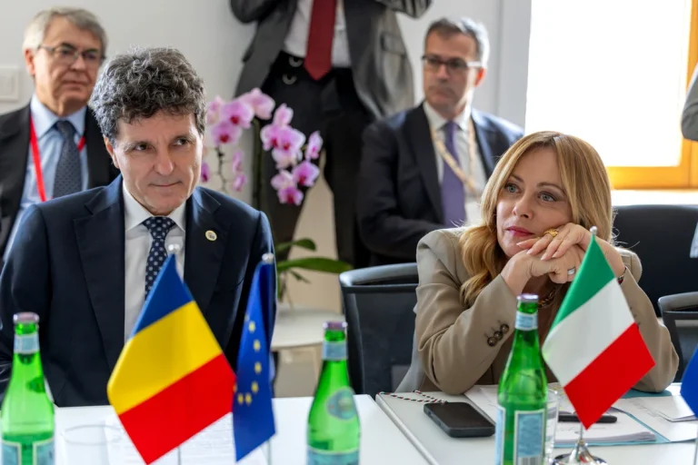 Analist: Discursul lui Nicușor Dan despre «naționalism sănătos» readuce în discuție consolidarea internă a României