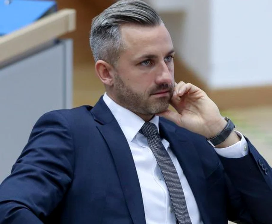 Un val electoral fără precedent: 22% dintre germani ar pleca dacă AfD ar ajunge la cancelarie