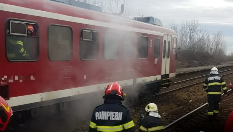 Incendiu la locomotiva unui tren tehnologic în stația Buftea; alimentarea electrică oprită pe tronsonul Periș–Chitila
