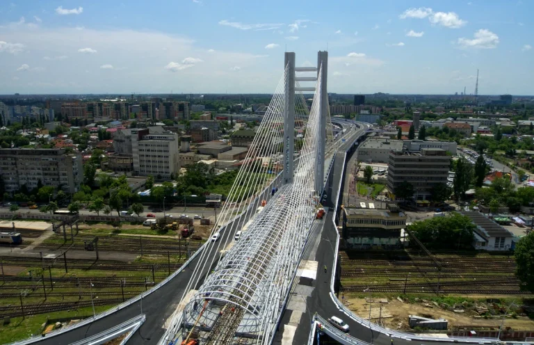 Restricțiile din zona Cantemir, Piața Unirii, ridicate; Podul Basarab redeschis circulației