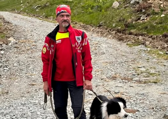 Căutări în desfășurare după ce un turist s-a rătăcit în pădurea din comuna Svinița, Mehedinți