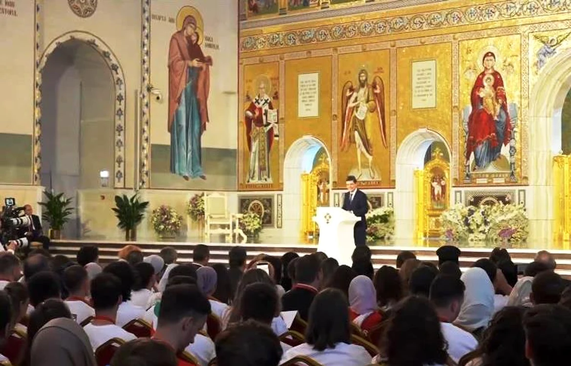 Nicușor Dan, la întâlnirea tinerilor ortodocși: „Spațiul public e dominat de defetiști și demagogi”