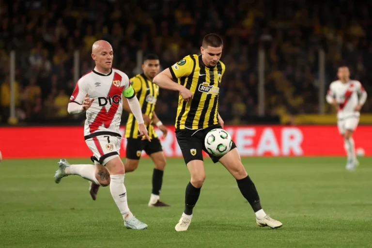 Răzvan Marin aduce victoria lui AEK Atena în fața lui LASK Linz, 1-0