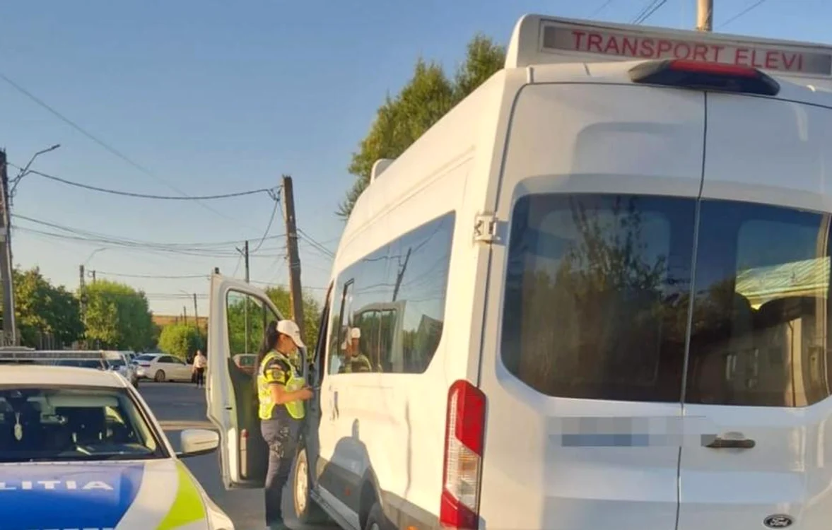 Şofer prins băut la volanul microbuzului școlar cu 7 copii la bord, în judeţul Brăila