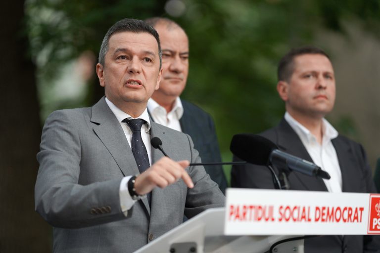 Consiliul Politic Național al PSD se întrunește pentru a decide soarta Guvernului propus de Siegfried Mureșan