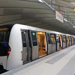 Femeie lovită de metrou în stația Ștefan cel Mare; a fost scoasă de sub garnitură și dusă la spital