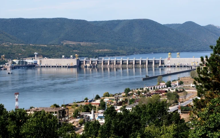 Hidroelectrica investeşte 296,8 milioane lei într-un proiect BESS la Porţile de Fier II