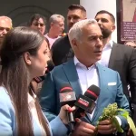 Călin Georgescu anunțat în Piața 100 din Oradea; conducerea pieței spune că acolo nu sunt producători locali