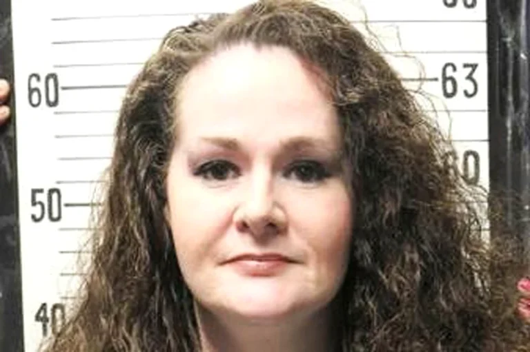 Înregistrările apelurilor 911 scot la iveală confuzia din penitenciar după tentativa eşuată de execuţie a lui Christa Pike