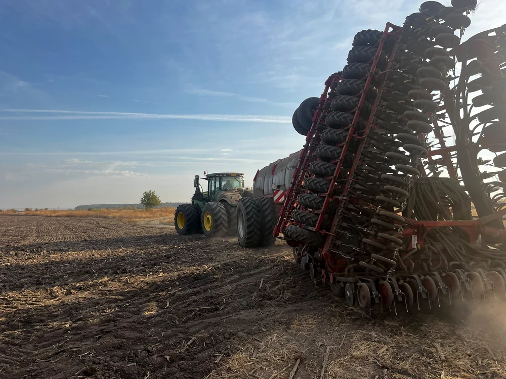 Seceta amână semănatul în sudul țării: fermierii din Dolj așteaptă ploaia pentru a salva toamna agricolă