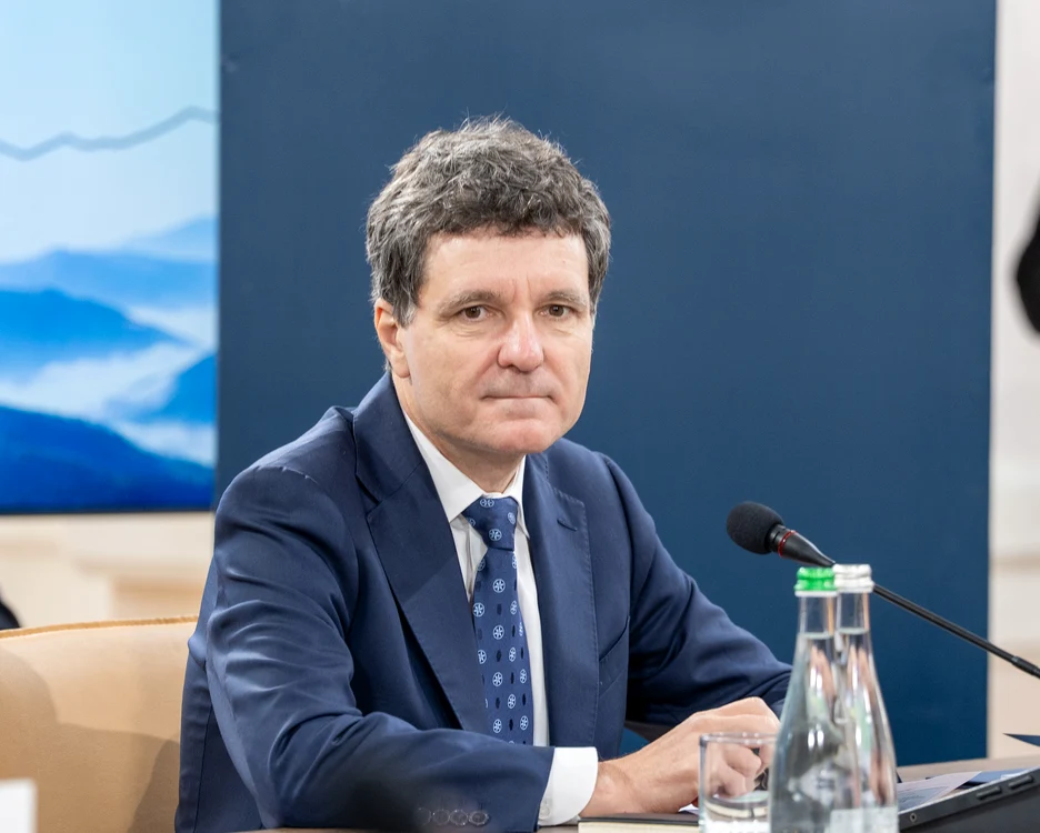 Nicușor Dan, la Bloomberg: presiune tot mai mare din partea Rusiei după incidentul cu drone în Marea Neagră