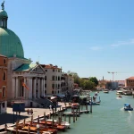 Un calcan de 156 de euro i-a surprins pe doi turiști în Veneția; restaurantul susține că prețul era afișat