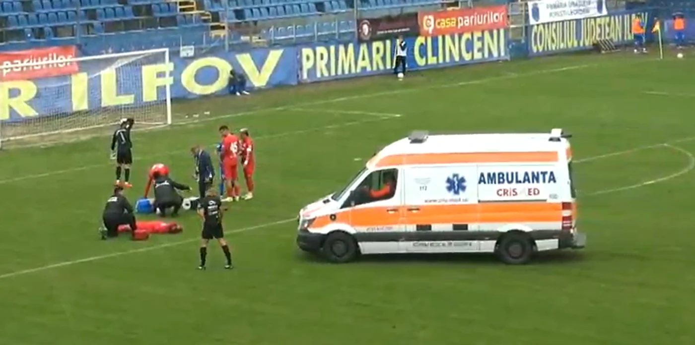 Accidentare gravă în Liga 2: Căpitanul lui CS Afumați, operat după o fractură-luxație la gleznă