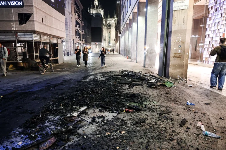 Cine sunt „maranza”, tinerii acuzaţi că au provocat violenţe la protestele din Italia
