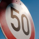 Indicator rutier fals în Germania: aproape 400 de amenzi anulate după ce semnul a indus în eroare șoferii