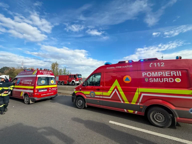 Accident grav la Buftea: doi morți, 18 persoane transportate la spital