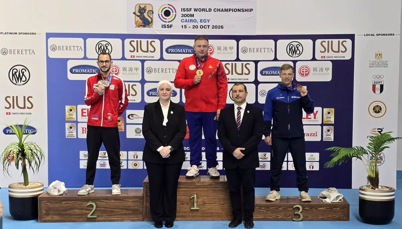 Peter Sidi, campion mondial pentru România la pușcă 300 m la Cairo