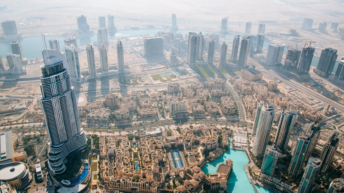 Scandal financiar la Dubai: AIX Investment Group a oprit sau întârziat plăți către investitori