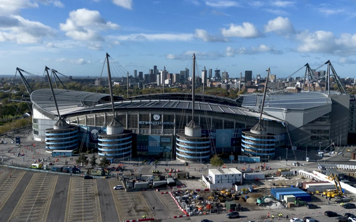 Manchester City riscă o depunctare masivă care ar putea conduce la retrogradare din Premier League