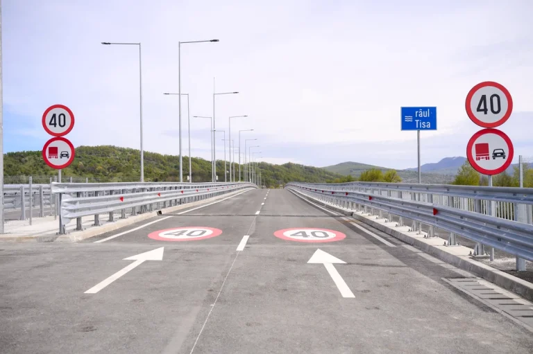 Se deschide pe 8 octombrie noul pod rutier între Sighetu Marmaţiei şi Bila Ţerkva; a costat peste 50 milioane euro