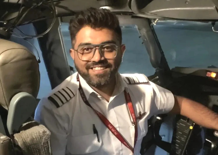 „Nu-i lăsam să moară”: pilotul rănit din avionul Flydubai povestește cum a deschis ușa în timpul atacului