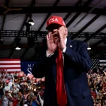 Trump a făcut sunete ciudate la un miting din Carolina de Sud și a confundat Pulitzer cu Nobelul pentru Pace