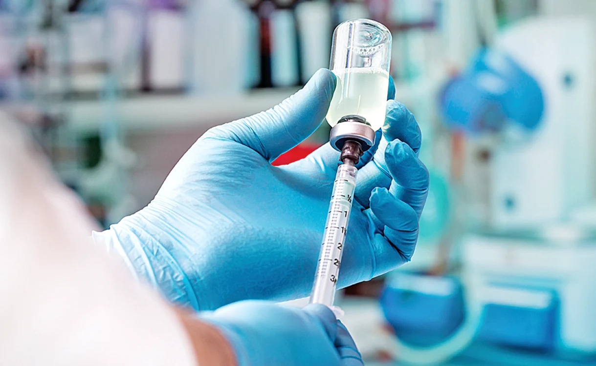 Vaccin personalizat împotriva cancerului reduce cu 42% riscul de deces sau recidivă la melanom