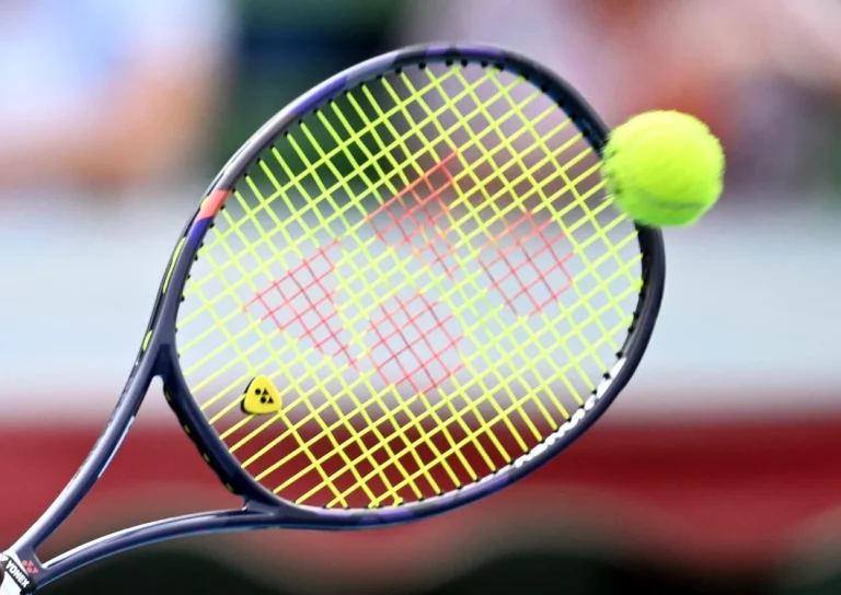 ATP: Peste 230.000 de comentarii abuzive blocate pe rețelele sociale în 2026