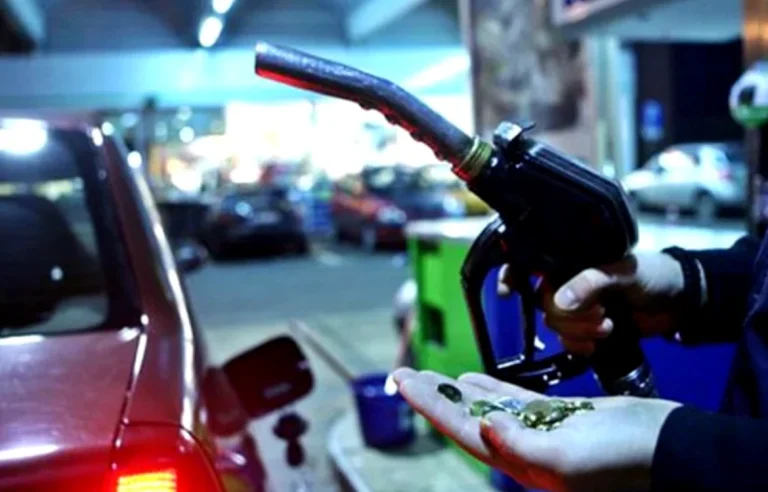 Prețuri carburanți sâmbătă, 24 octombrie: unde găsești cea mai ieftină benzină și motorină