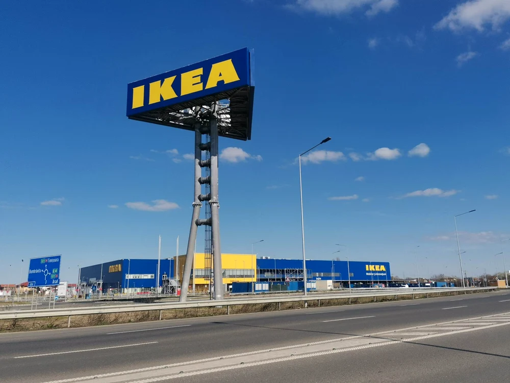 IKEA retrage o ofertă de muncă făcută din greșeală unui tânăr din Älmhult
