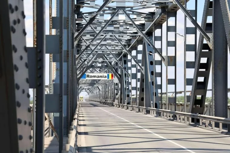 Circulație restricționată pe Podul Prieteniei Giurgiu–Ruse în 26-29 octombrie; șoferii pot întâmpina întârzieri