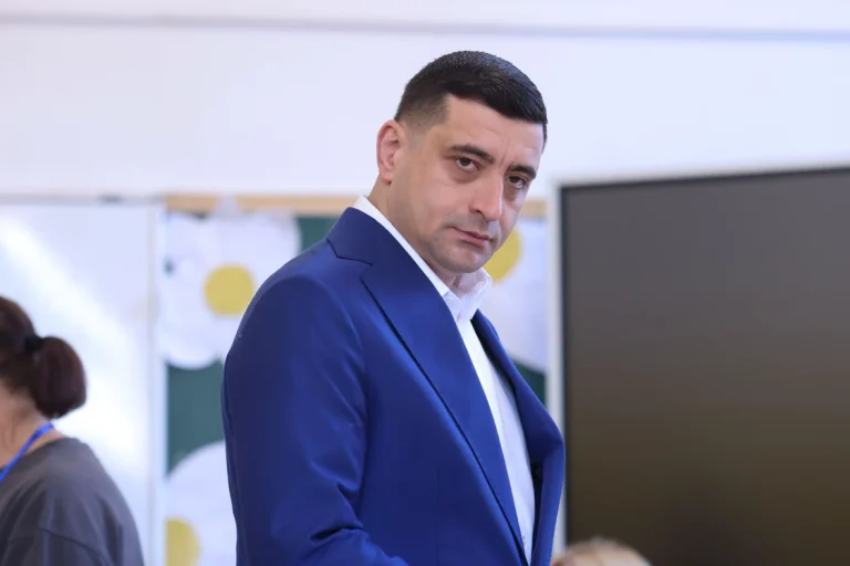 George Simion: „Călin Georgescu, deţinut politic” — AUR cere internaţionalizarea cazului