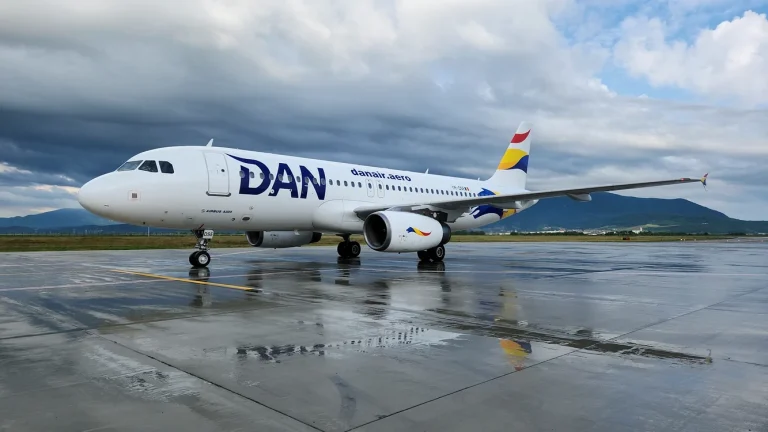 Peste 850.000 de euro blocați în disputa Dan Air – Netopia; pasagerii, în incertitudine