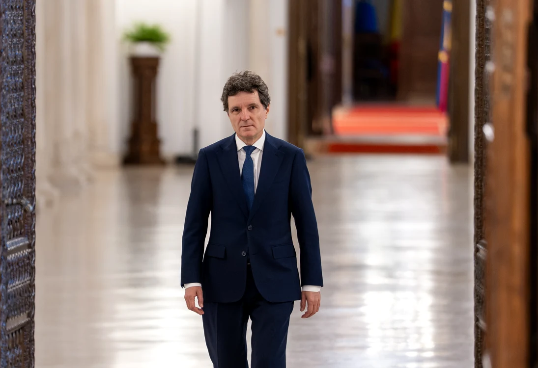 Nicușor Dan a purtat o convorbire telefonică cu prințul moștenitor al Arabiei Saudite
