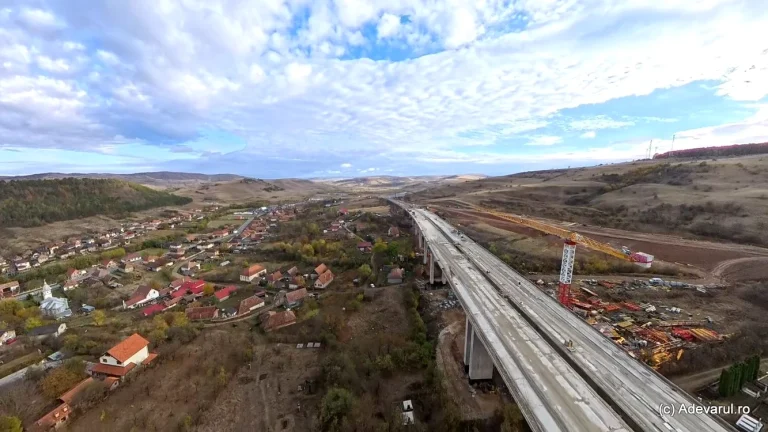 Viaductul Nădășelu, aproape finalizat; deschiderea celor 30,6 km din Autostrada Transilvania, vizată până în decembrie 2026