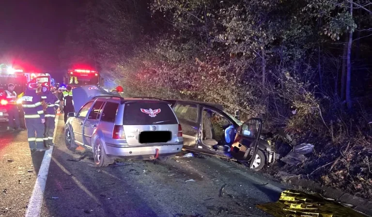 Două femei au murit într-un accident pe DN7; ore mai târziu, alt incident blocat pe Valea Oltului