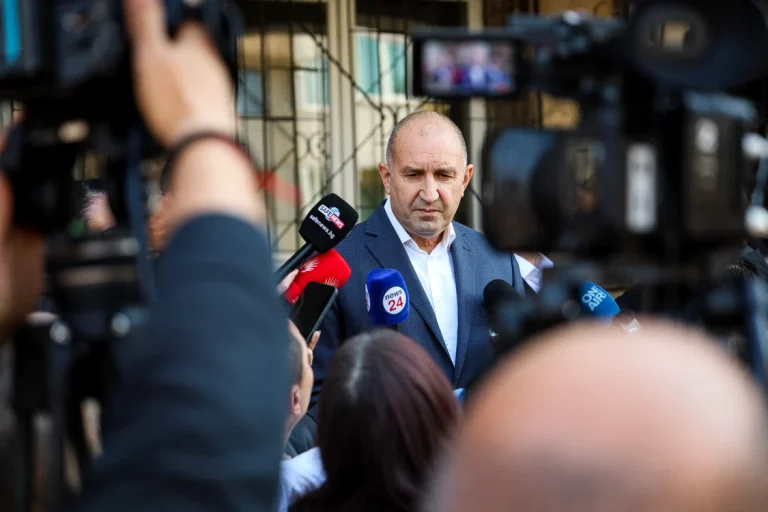 Val de scuze din Bulgaria după declarațiile controversate ale lui Radev privind atacurile din Marea Neagră