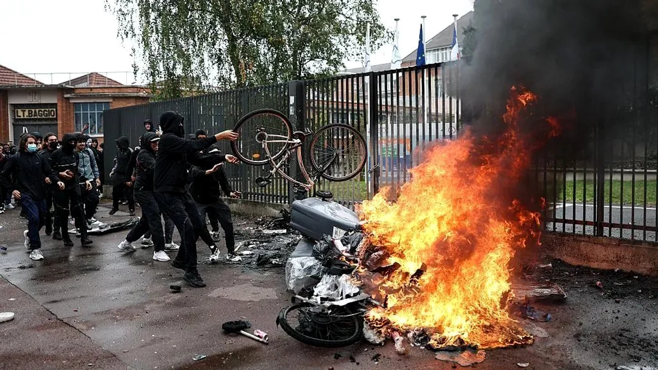 „Revoluția Elevilor” din Franța: un licean explică motivațiile protestelor și revendicările tinerilor