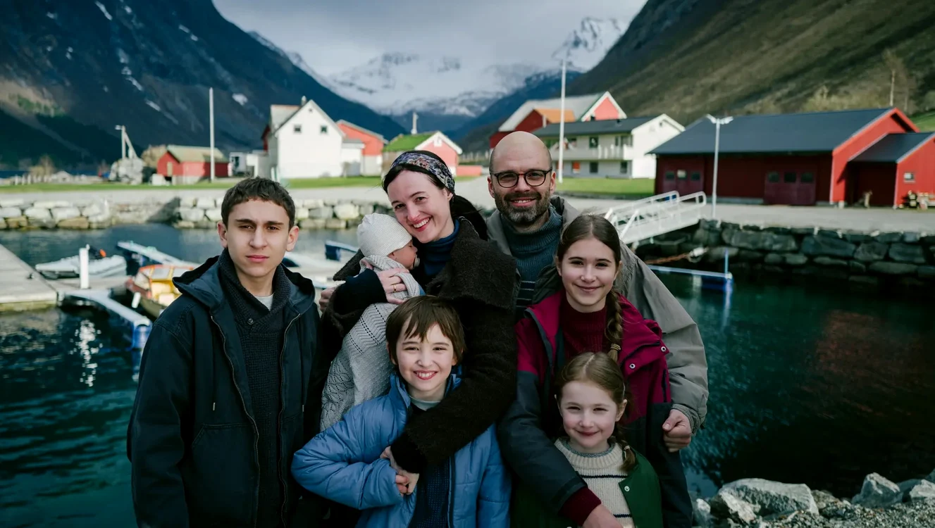 Recomandări culturale pentru octombrie: Astra Film la Sibiu, „Fjord” la București, Oasis și gusturi ale Orientului