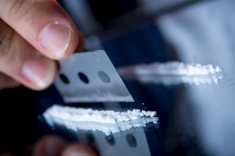 Breasă de securitate la tribunal: 40 kg de cocaină din probă, înlocuite cu făină în Fiji