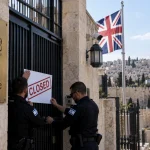 Termenul dat de Israel pentru închiderea consulatului britanic în Ierusalim expiră joi; Londra pregătește răspuns diplomatic