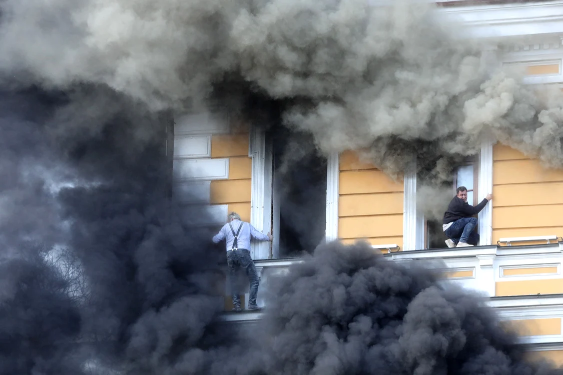 Epuizat, dar neînfrânt: cum Kievul începe să semene cu o zonă de front în pragul iernii