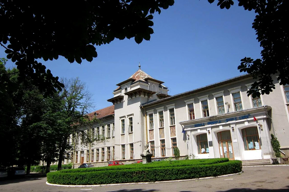 Conflict între două profesoare la Colegiul Pedagogic „Vasile Lupu” din Iași: una a depus plângere după ce ar fi fost agresată