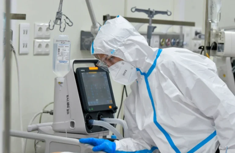 Ciuma nu a dispărut: bacteria Yersinia pestis există încă și poate provoca forma pneumonică letală