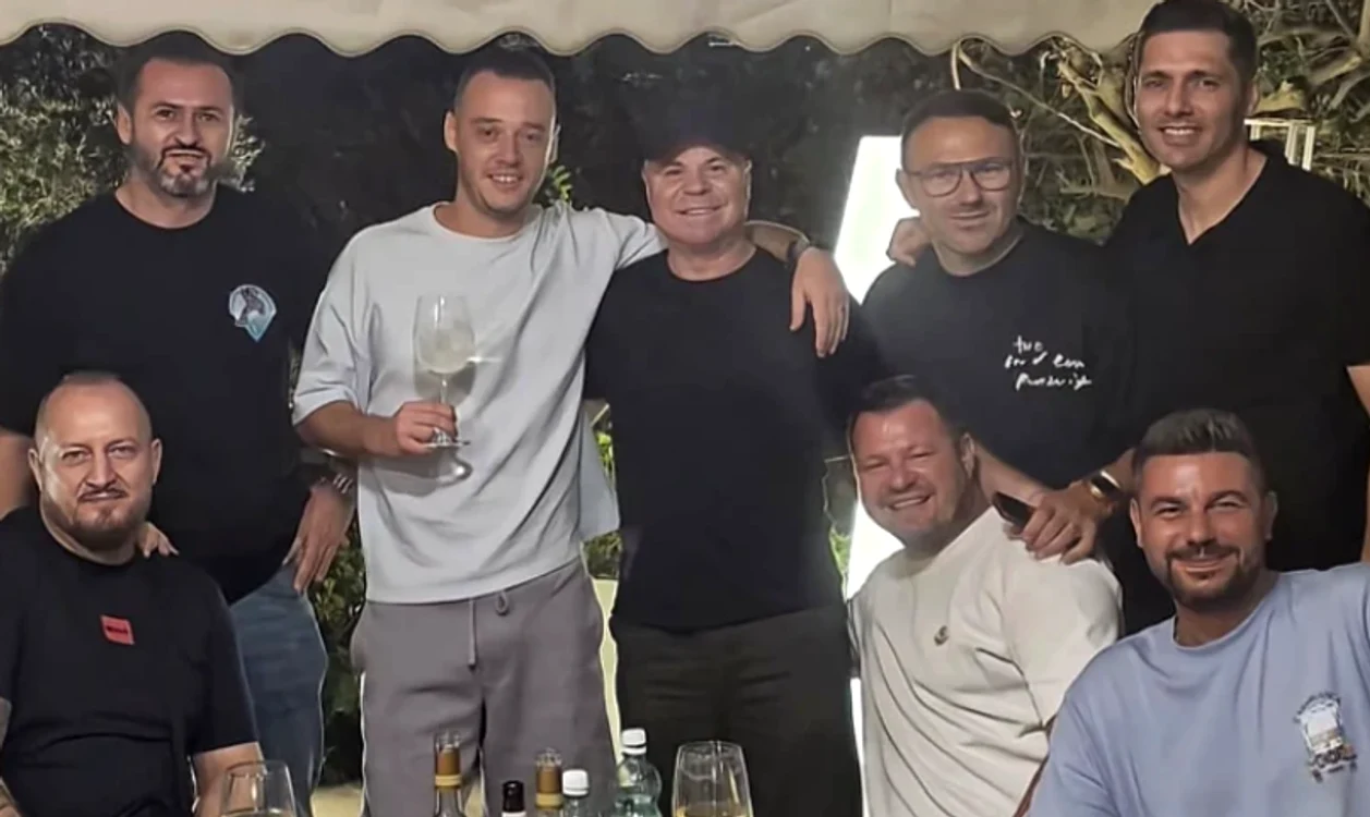 Șefii și selecționerul U21, filmați la o petrecere în Ibiza; FRF a deschis anchetă