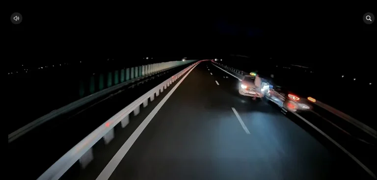 „Inconștiență maximă”: din nou, vehicule oprite pe banda 1 pe DEx12, situație care a provocat deja victime