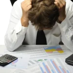 Proiect de lege: statul ar putea prelua fabrici sau centrale ale companiilor cu datorii, dacă sunt considerate strategice