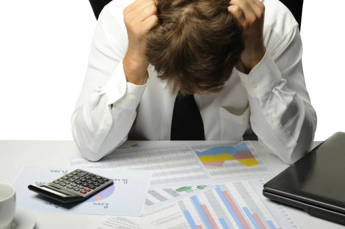 Proiect de lege: statul ar putea prelua fabrici sau centrale ale companiilor cu datorii, dacă sunt considerate strategice