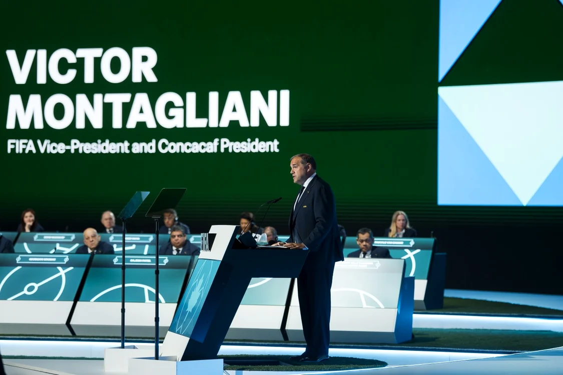 Victor Montagliani renunţă la o candidatură la şefia FIFA şi rămâne la conducerea CONCACAF