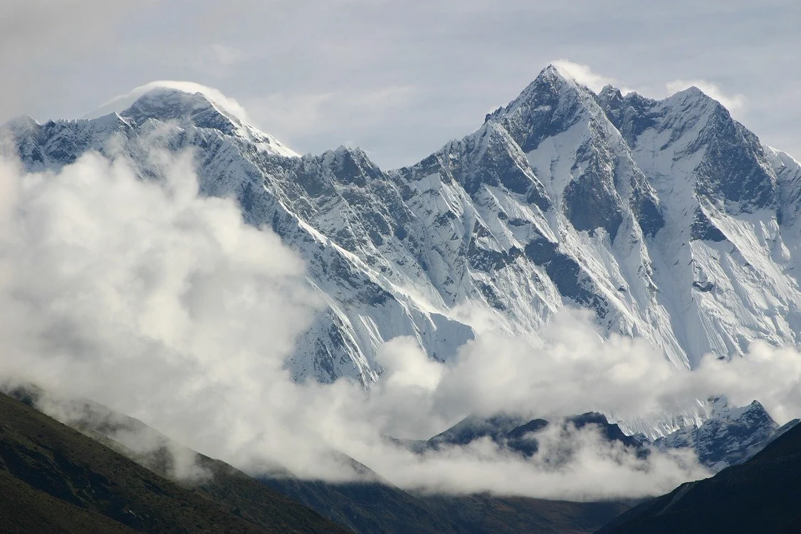 India pregătește o operațiune pentru a recupera trupul alpinistului „Green Boots” de pe Everest, la 30 de ani de la moarte